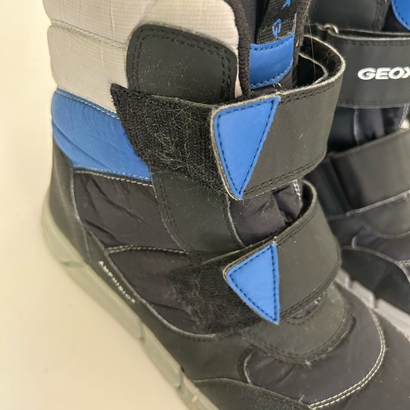Boys Geox waterproof snow boots -worn twice - Picture 4 of 13